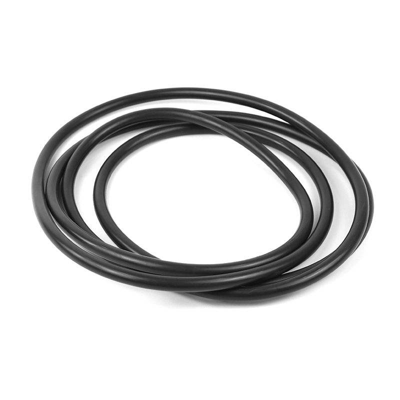 Огромное большое черное кольцо