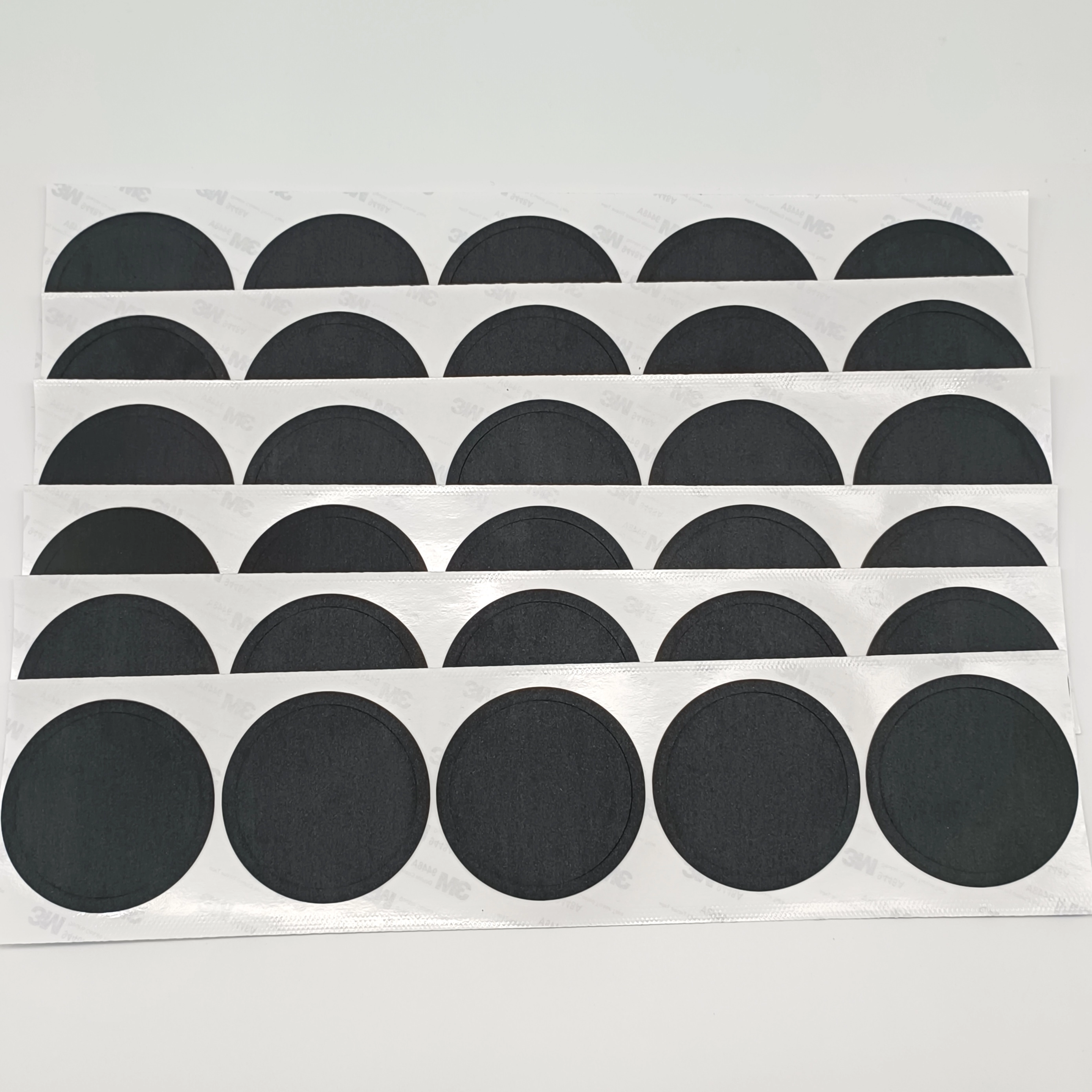 Силиконовые вспененные прокладки с клейкой основой 3M