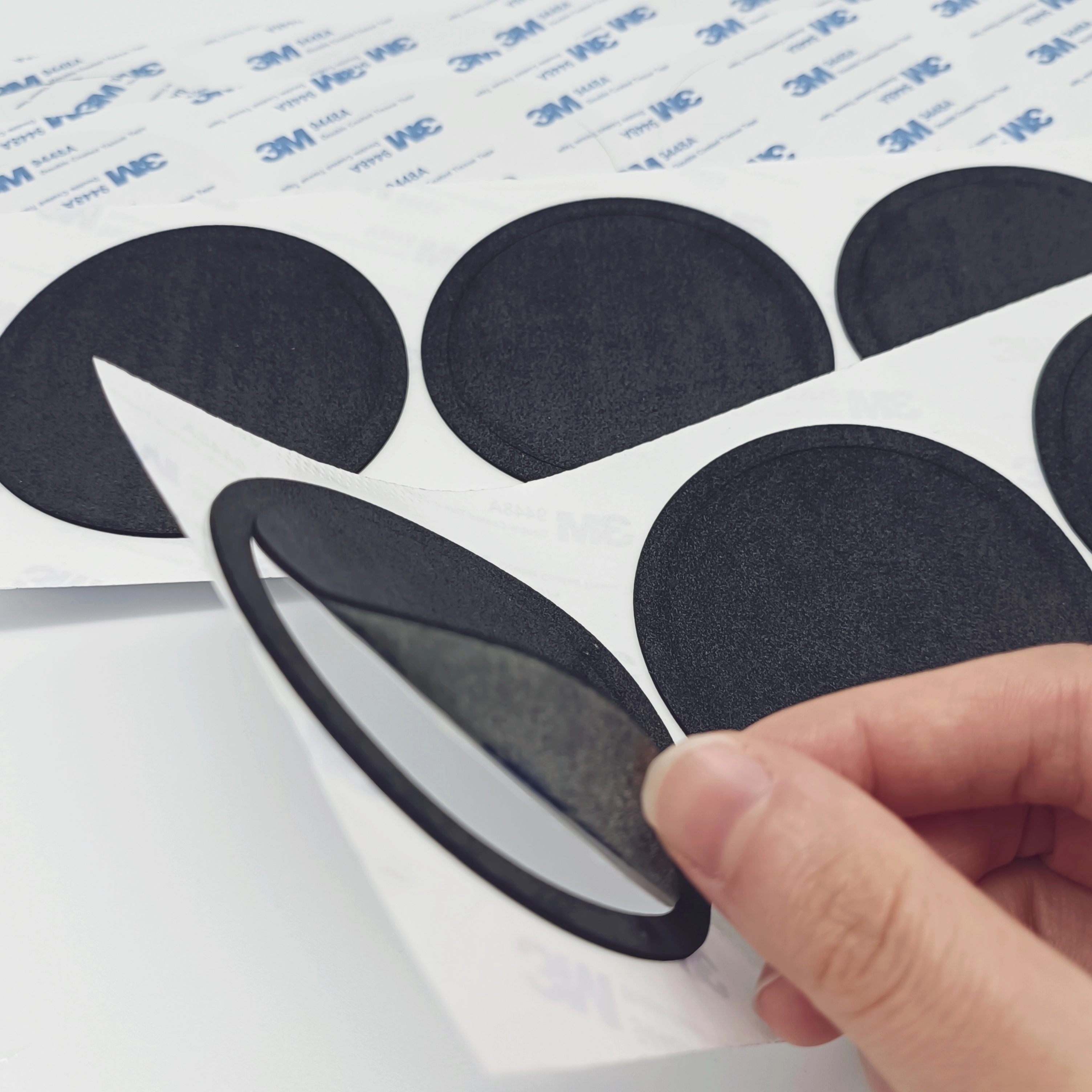 клейкие поролоновые подушечки 3M